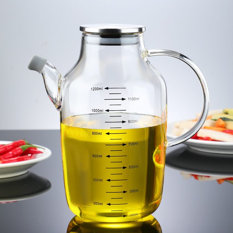 کیا شیشے کے تیل کی بوتل صاف کرنا آسان ہے؟